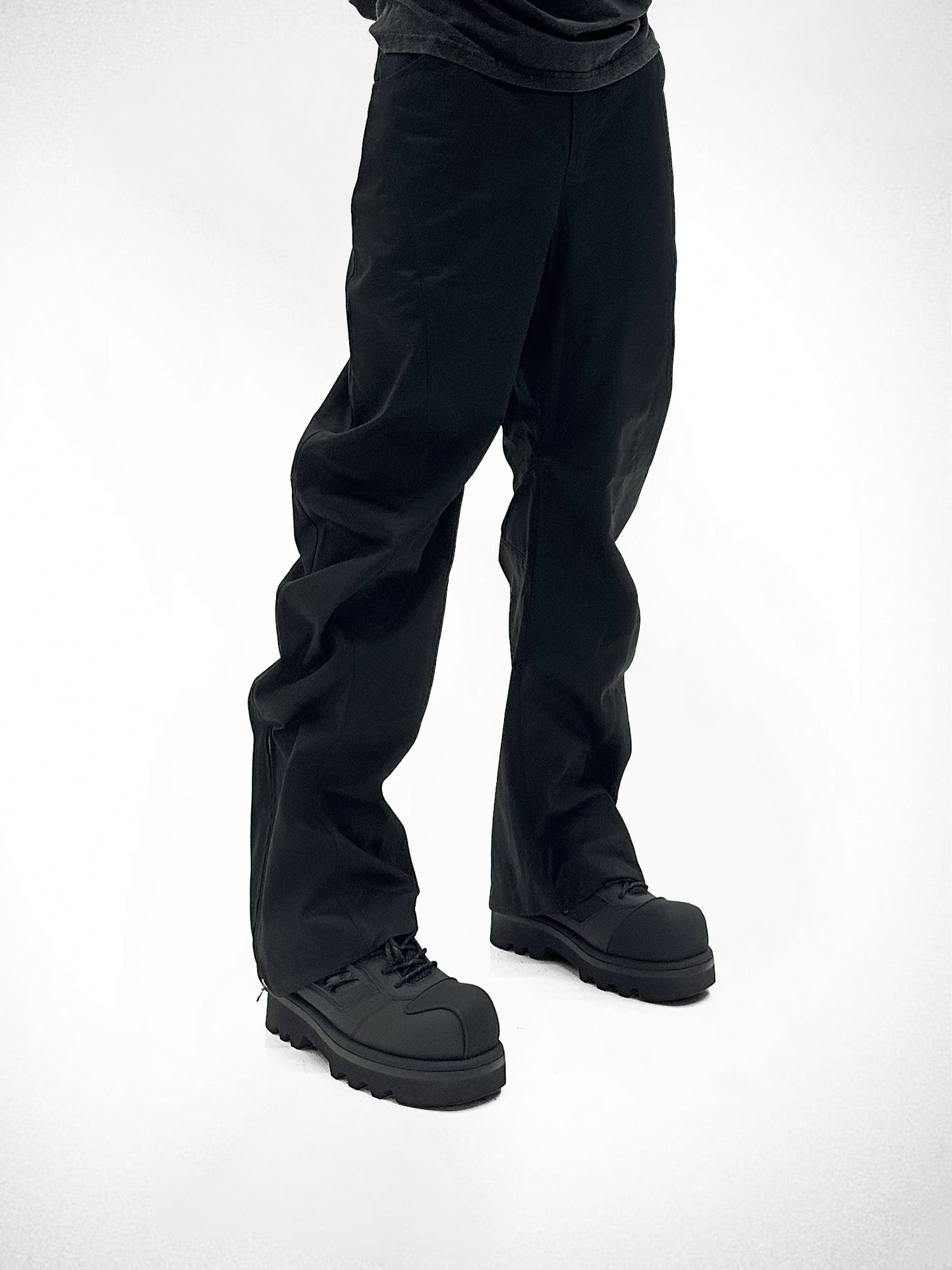 FV11CARTEL CURVED UNIFORM TROUSERS