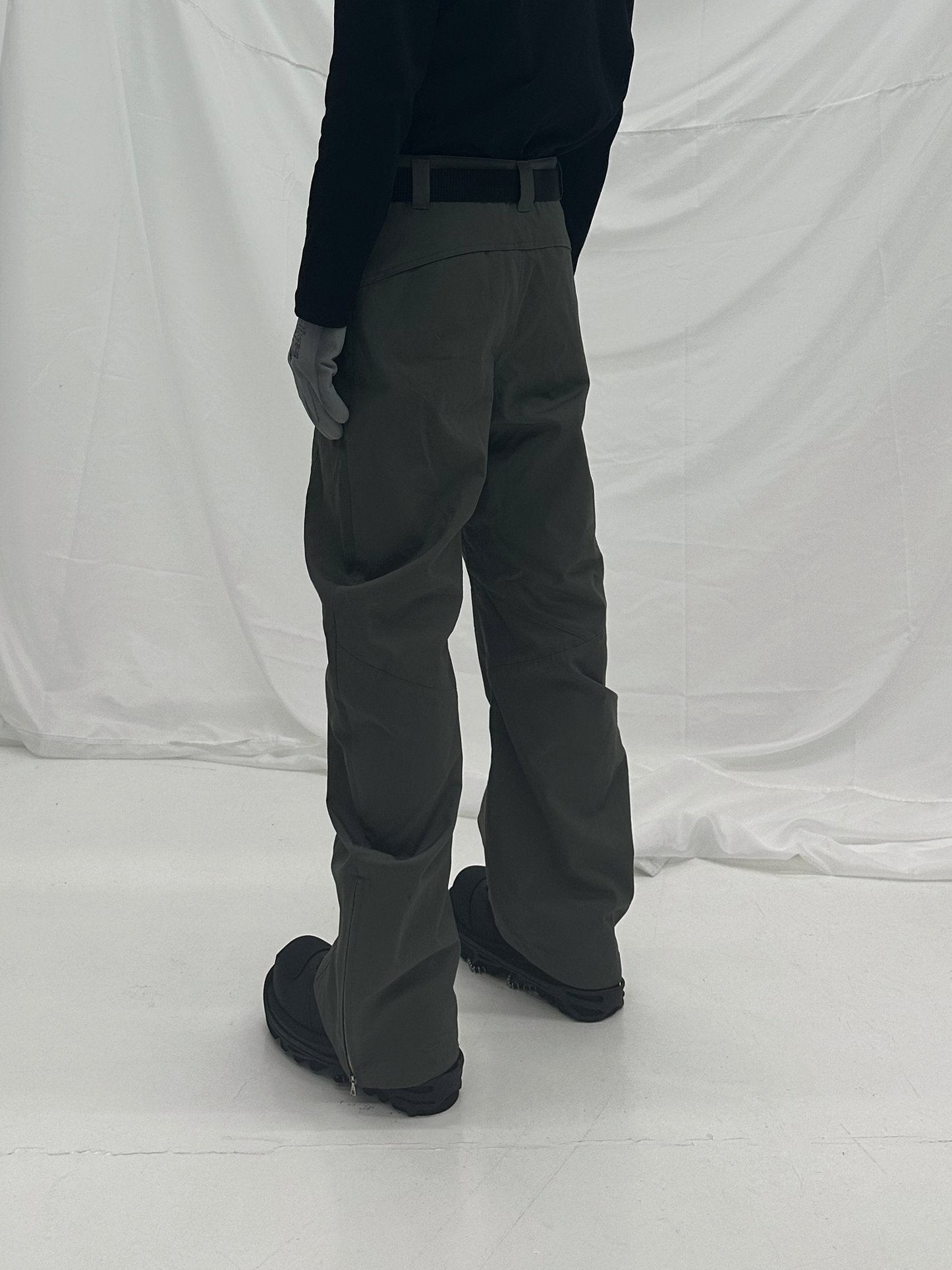 FV11CARTEL CURVED UNIFORM TROUSERS